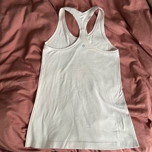 Lulu align nulu tank
